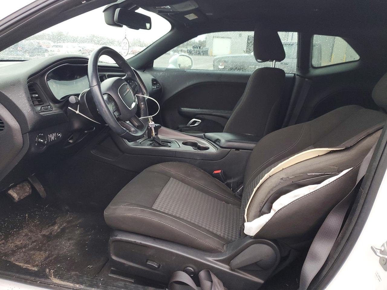 2023 DODGE CHALLENGER SXT photo 13