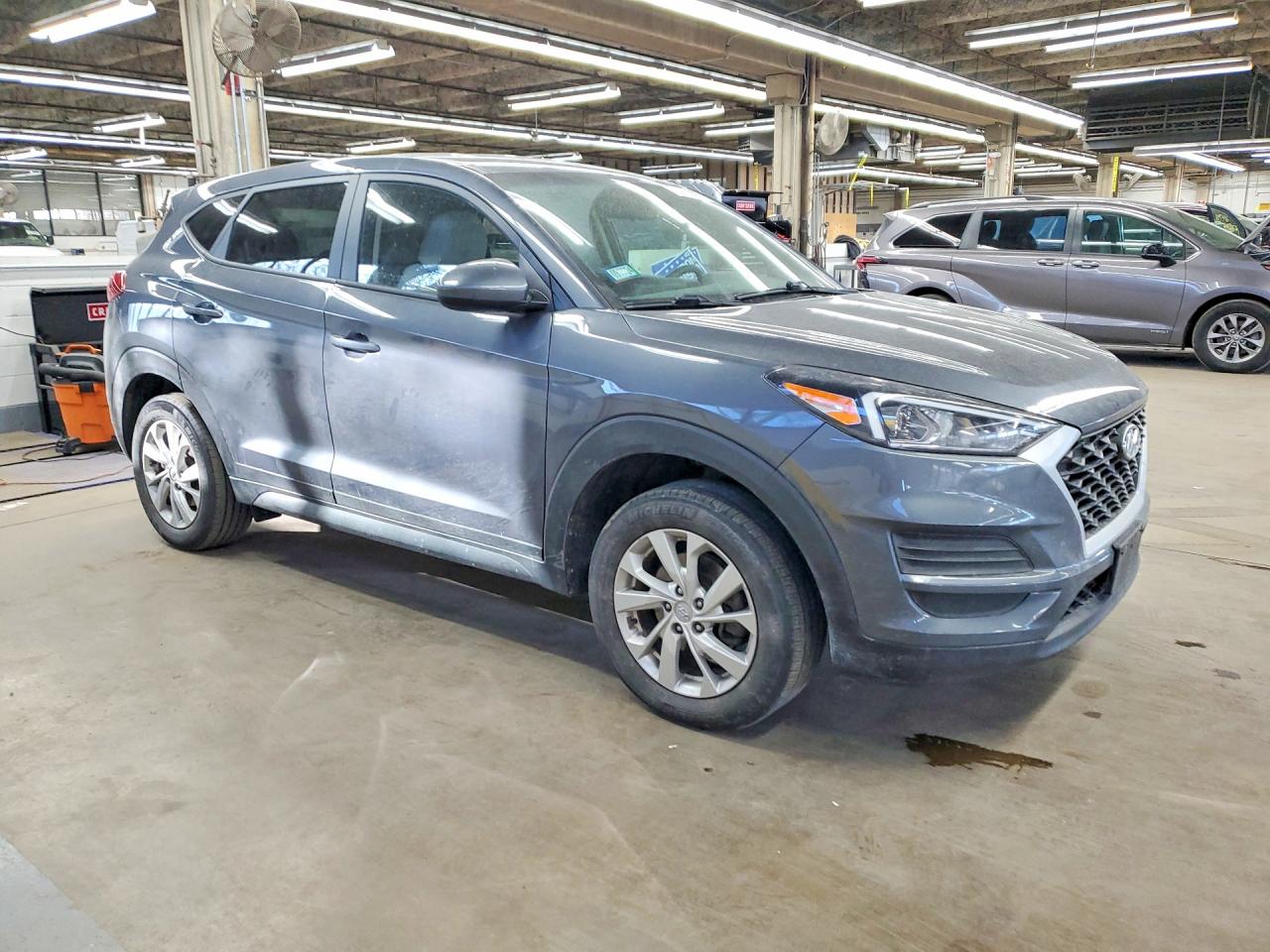 2019 HYUNDAI TUCSON SE photo 4