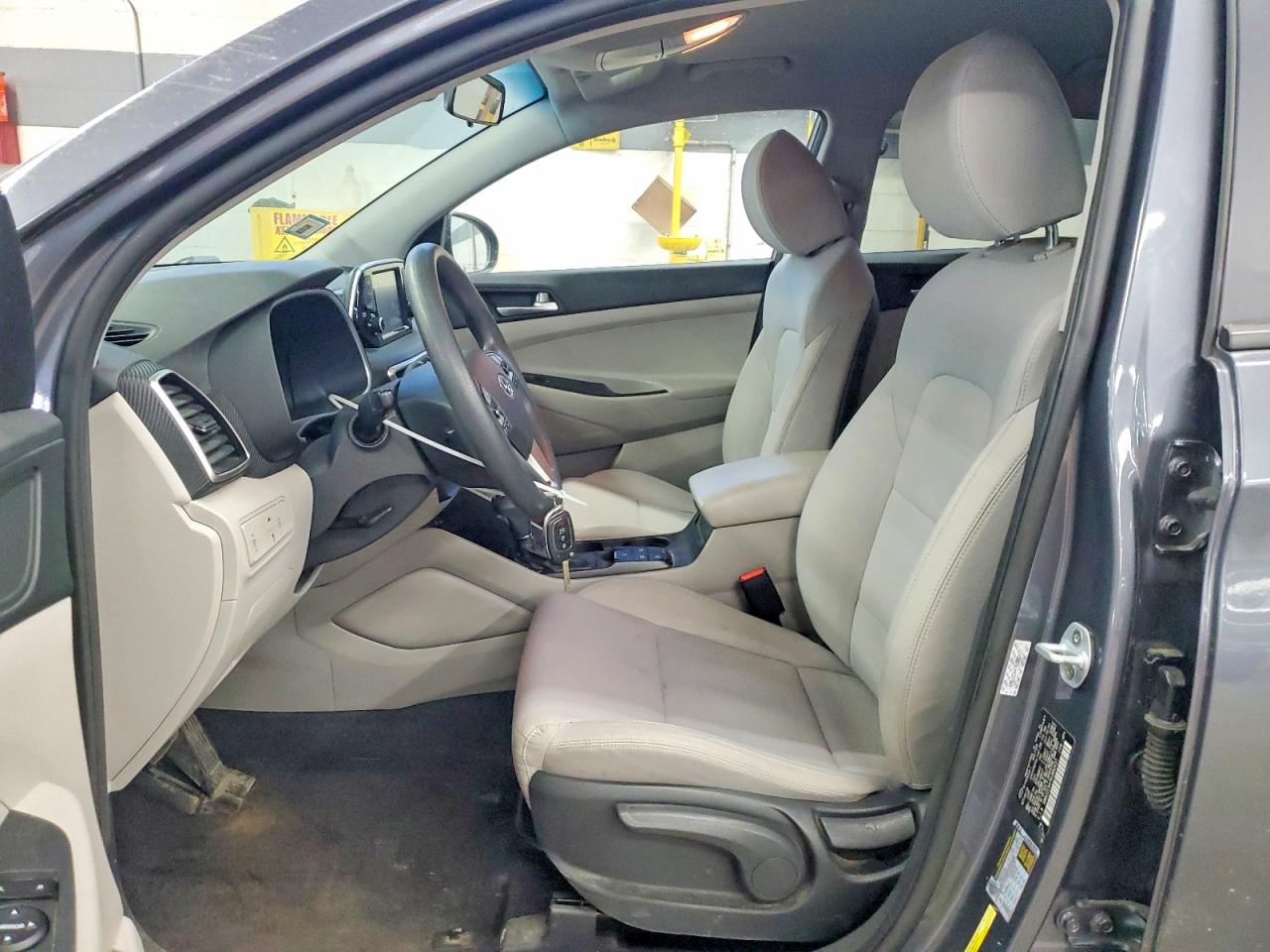 2019 HYUNDAI TUCSON SE photo 7