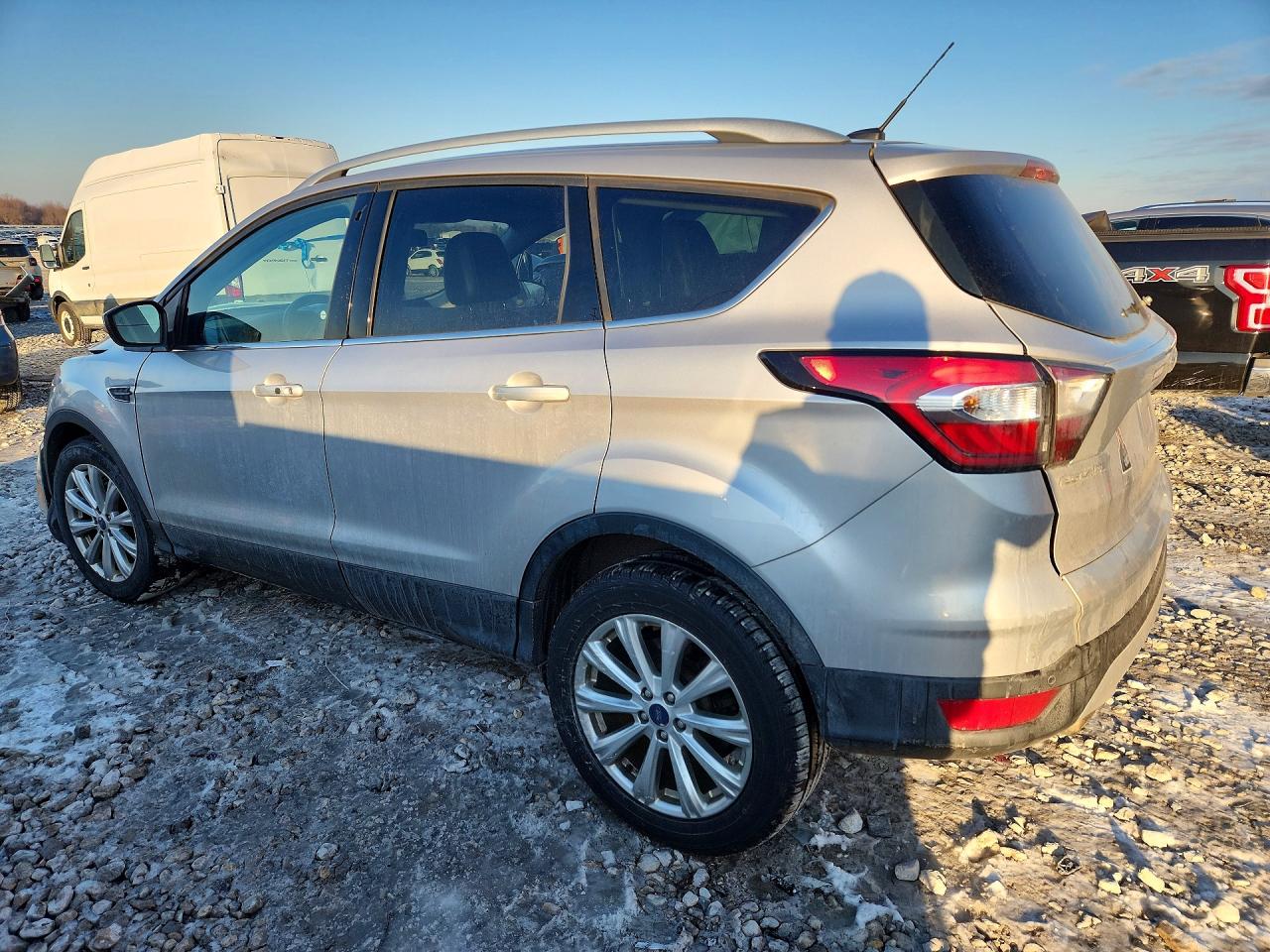 2017 FORD ESCAPE TITANIUM photo 2