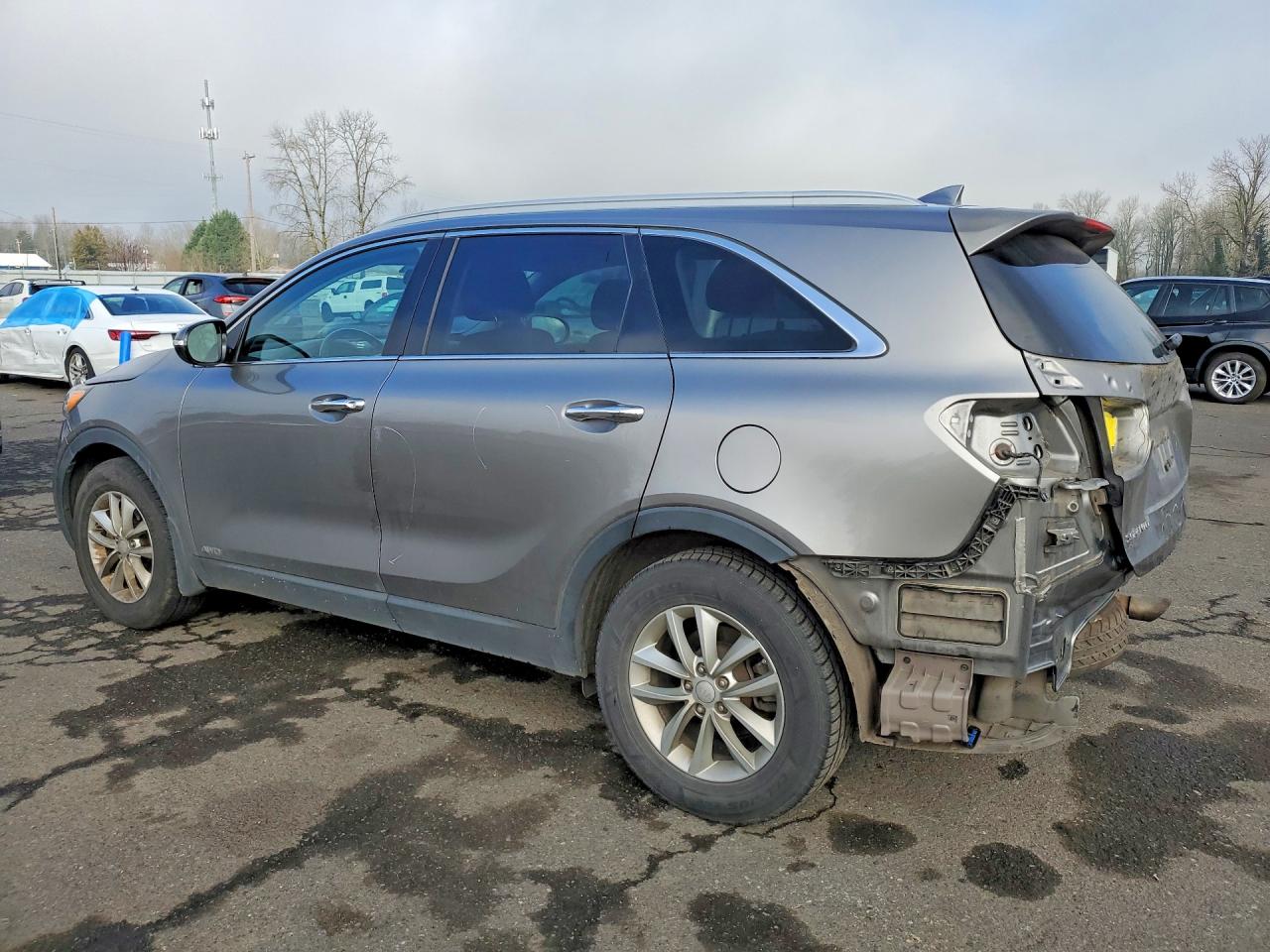 2016 KIA SORENTO LX photo 2