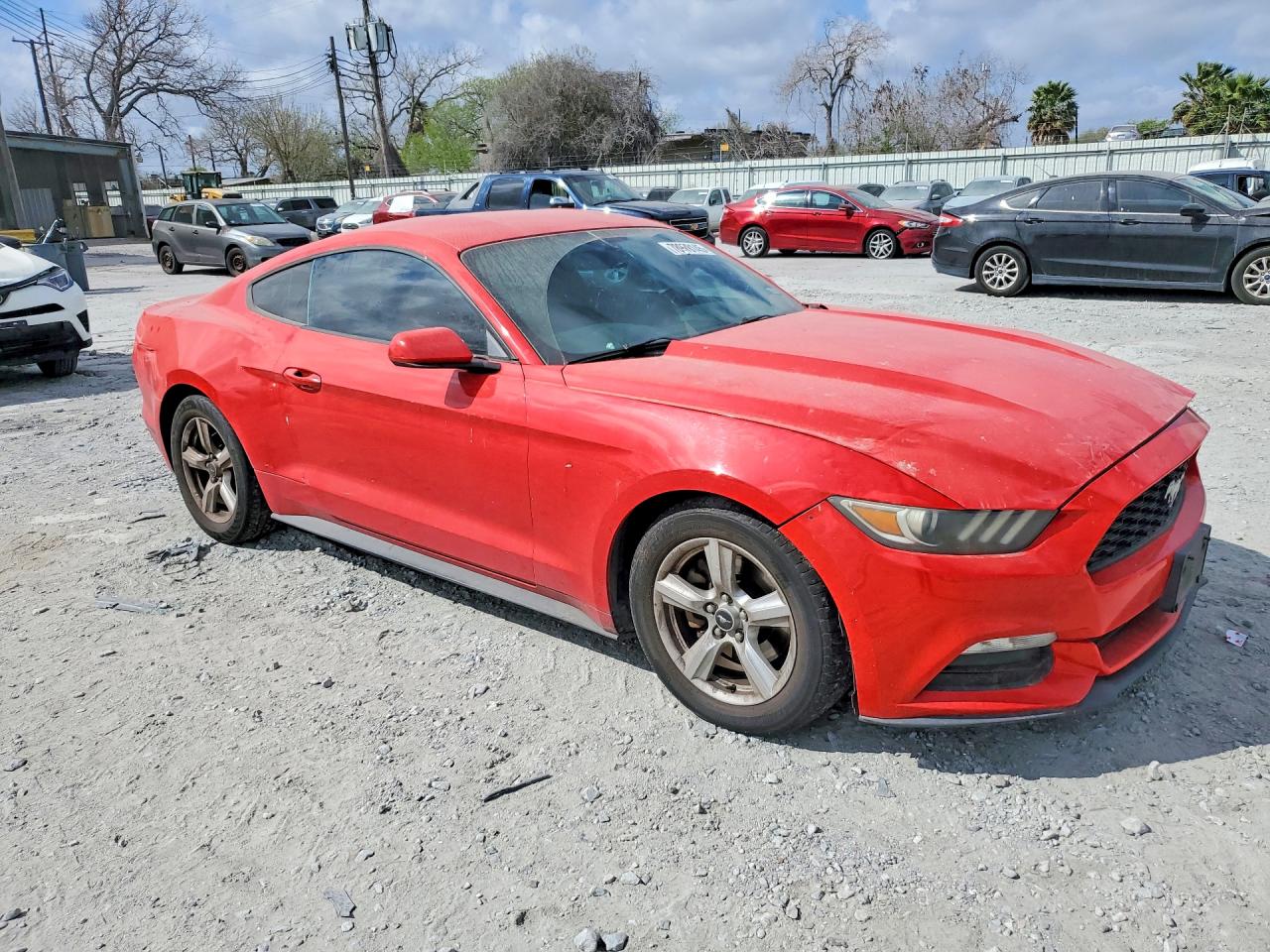 2016 FORD MUSTANG photo 4