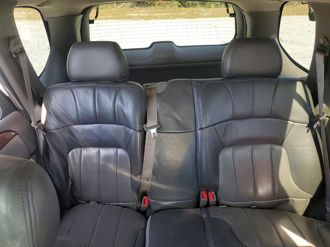 2003 GMC ENVOY photo 19