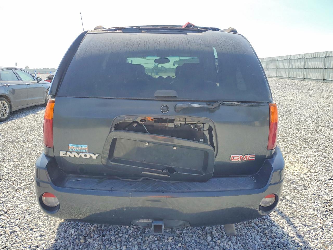 2003 GMC ENVOY photo 11