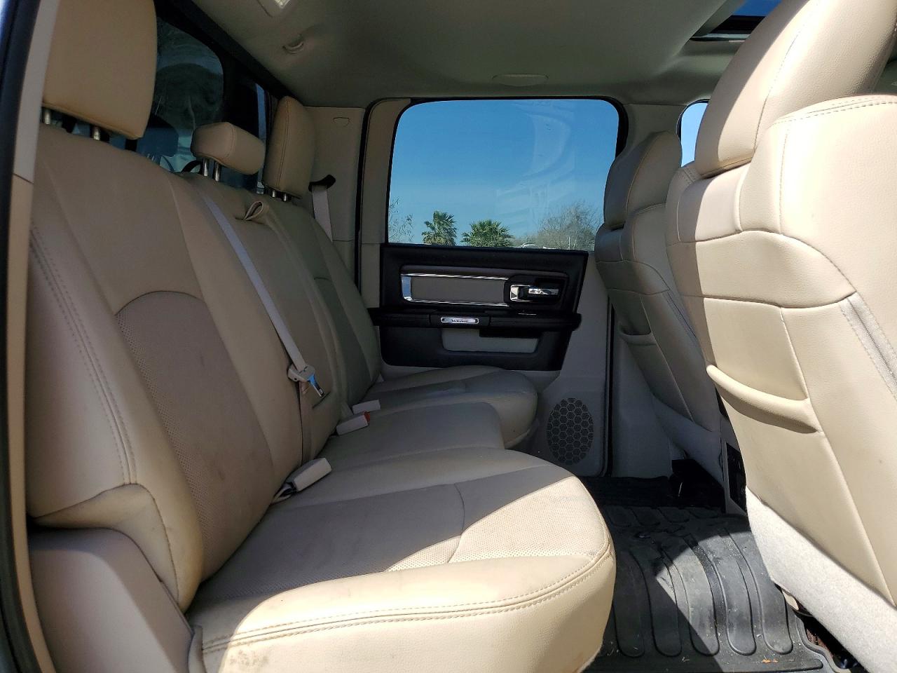 2017 RAM 2500 LARAMIE photo 10