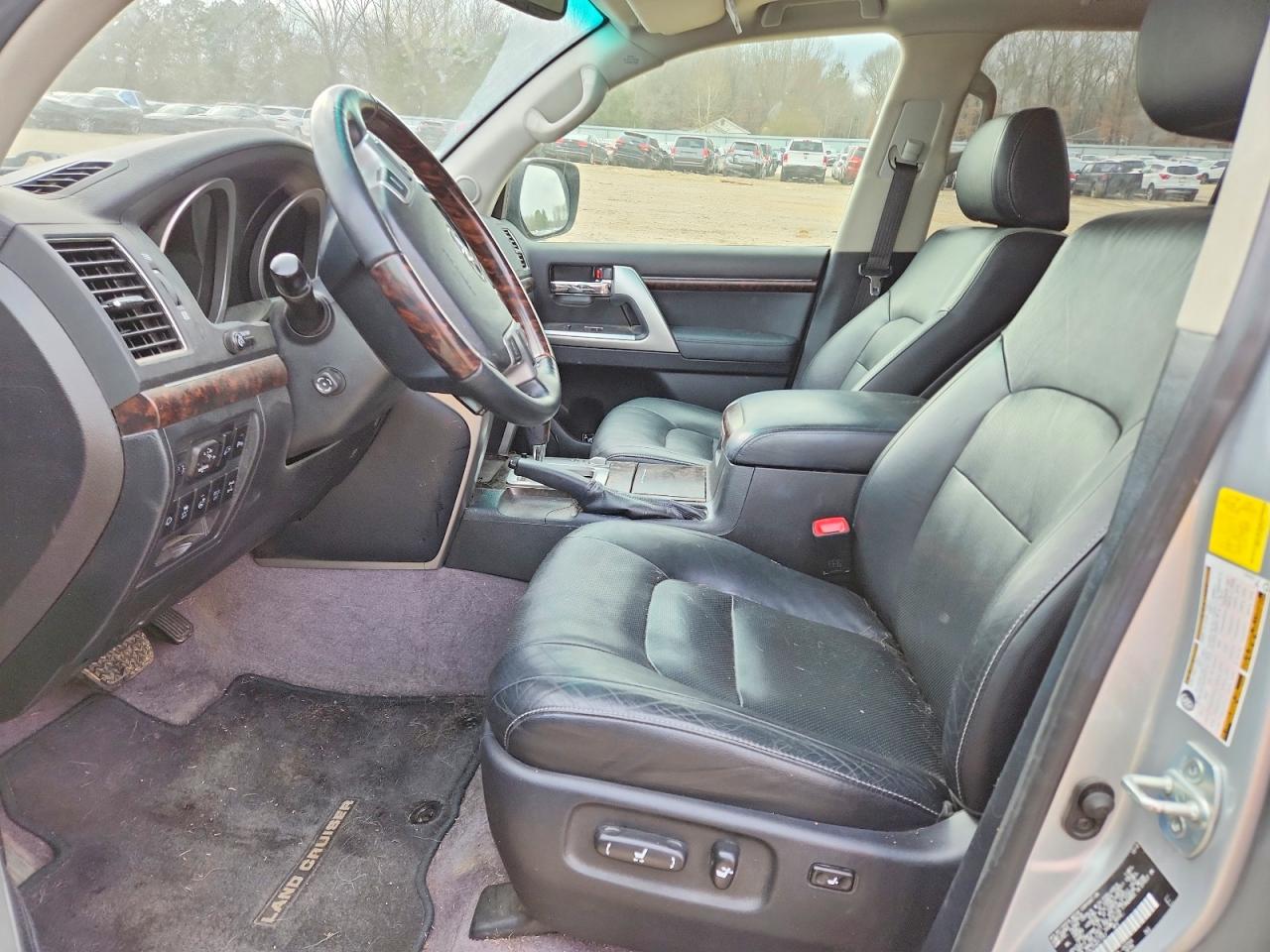 2013 TOYOTA LAND CRUISER BASE photo 7