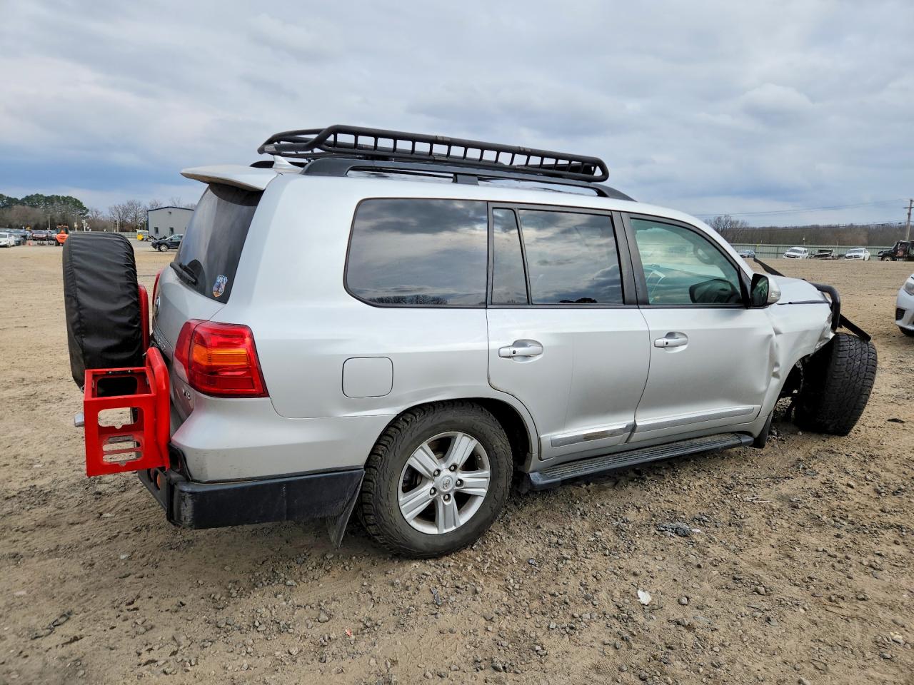 2013 TOYOTA LAND CRUISER BASE photo 3