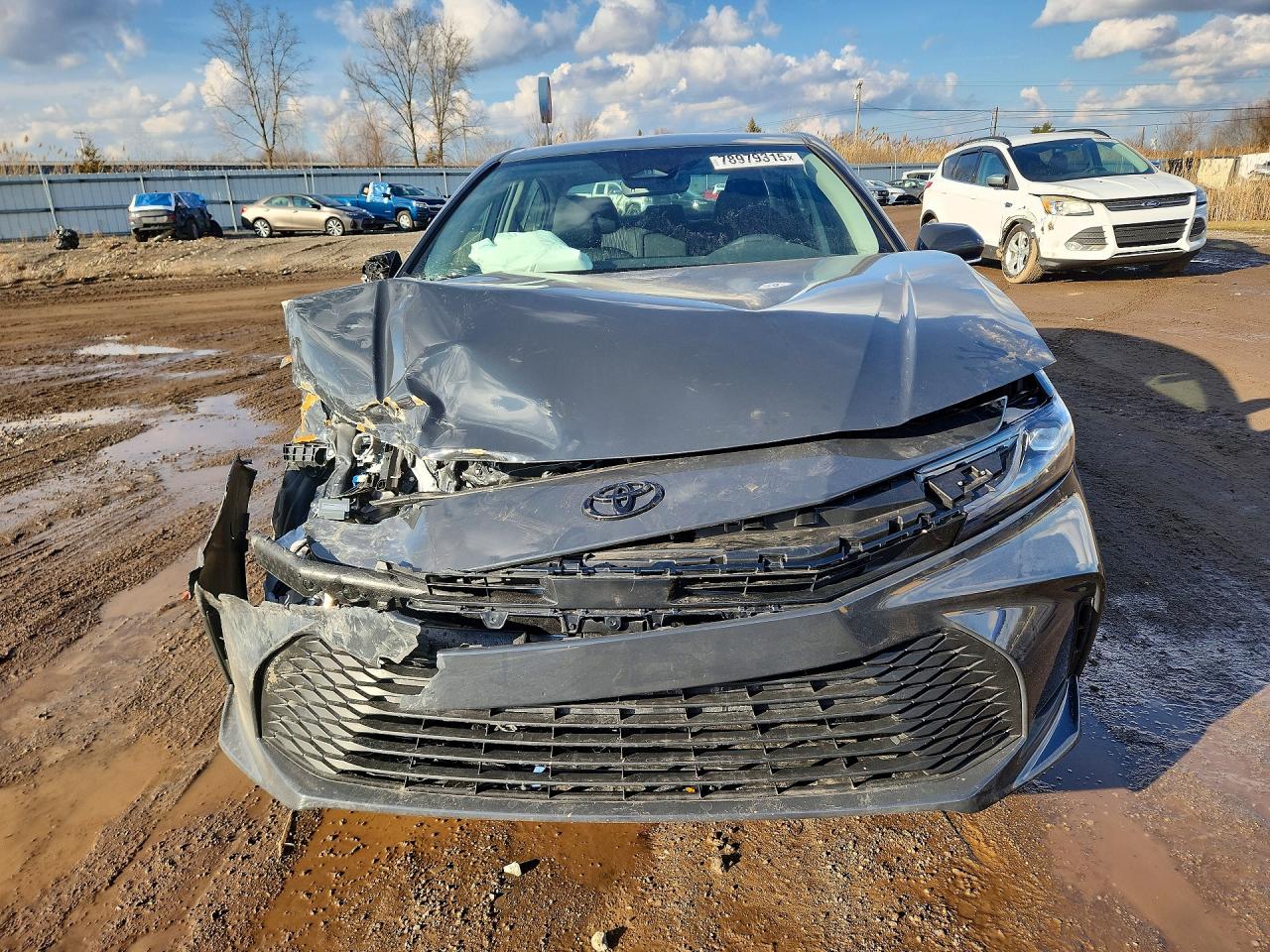 2026 TOYOTA CAMRY LE photo 5