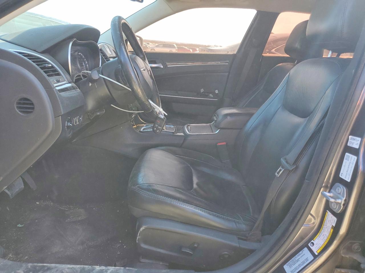 2016 CHRYSLER 300 LIMITED photo 13