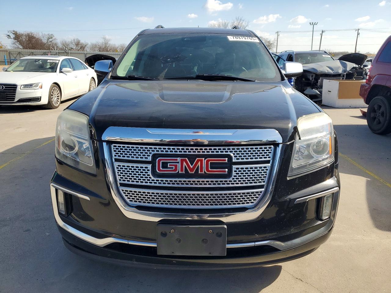2017 GMC TERRAIN DENALI photo 5