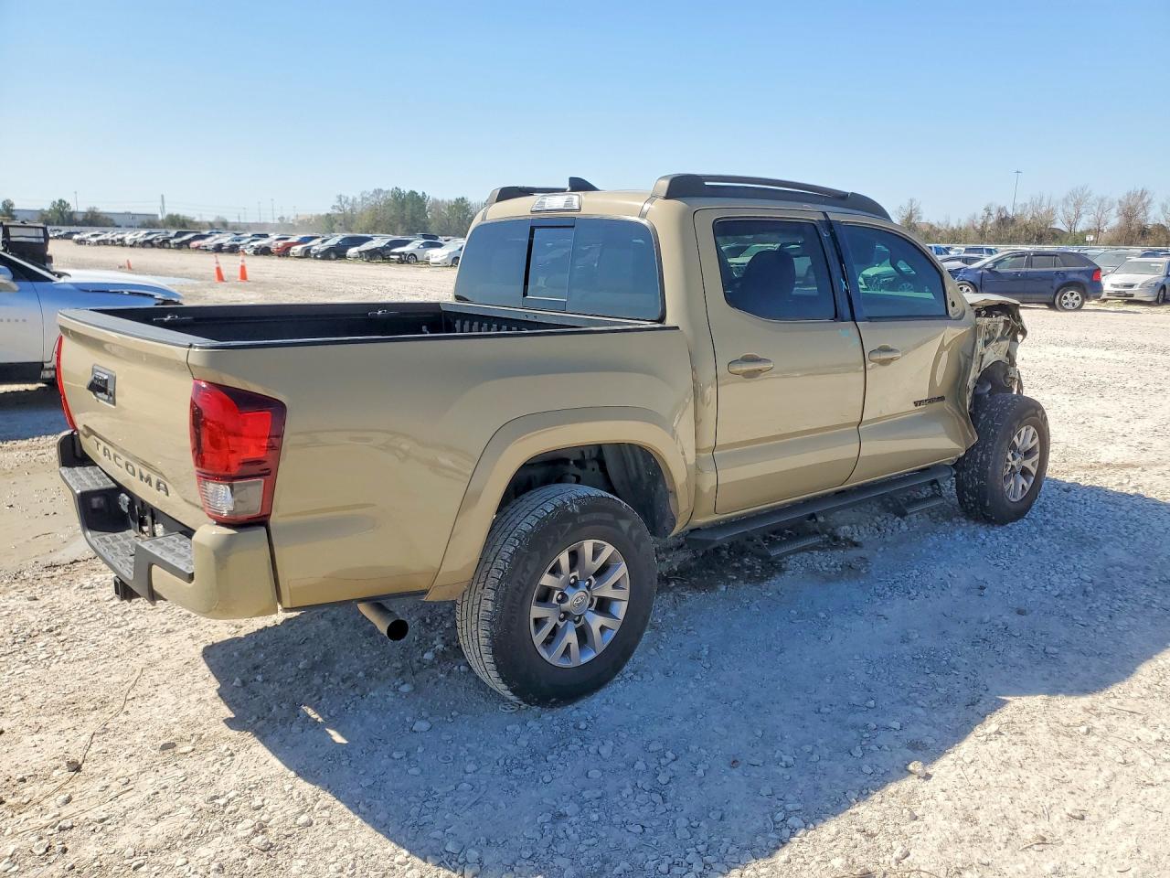 2019 TOYOTA TACOMA SR5 V6 photo 5