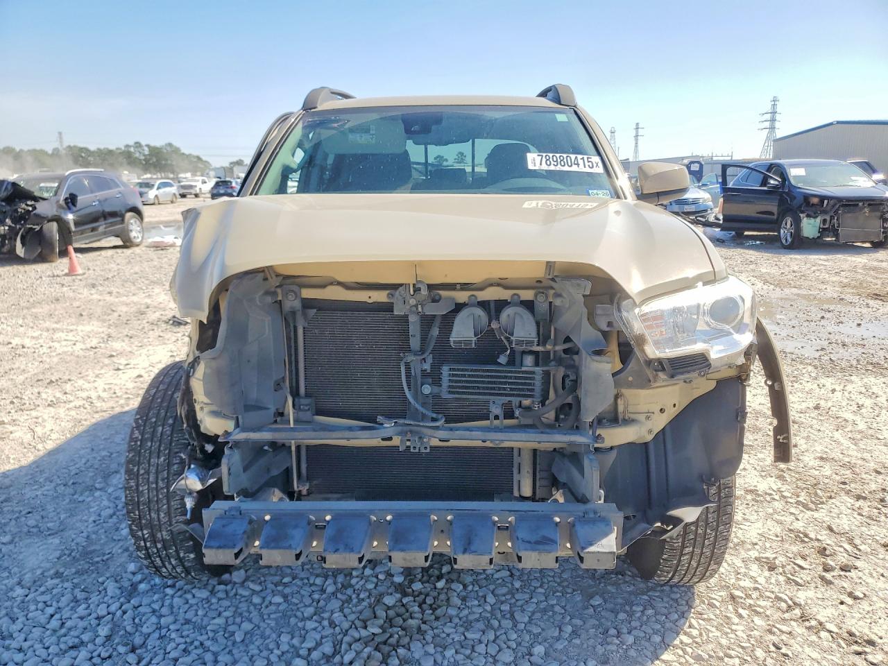 2019 TOYOTA TACOMA SR5 V6 photo 9