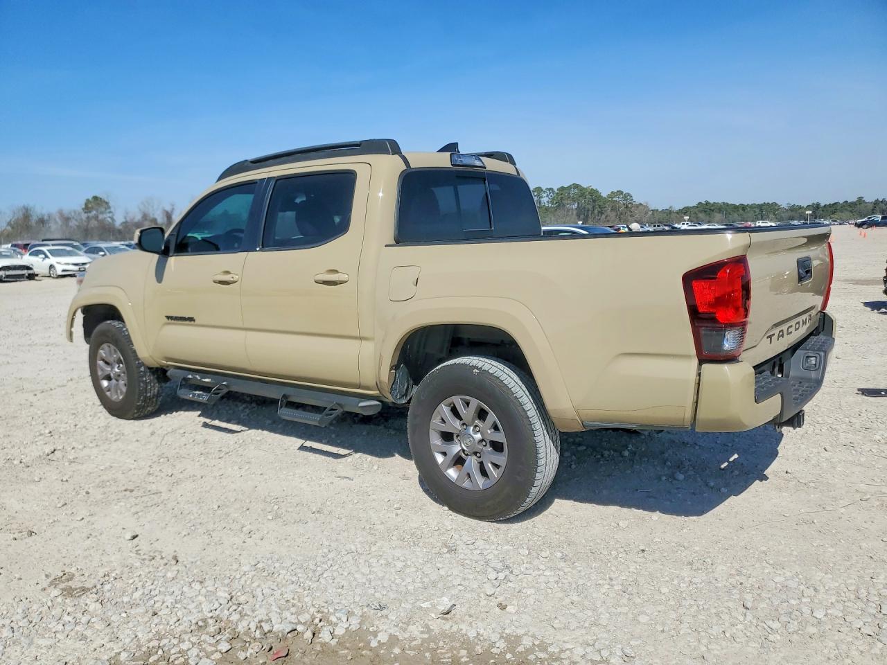 2019 TOYOTA TACOMA SR5 V6 photo 3