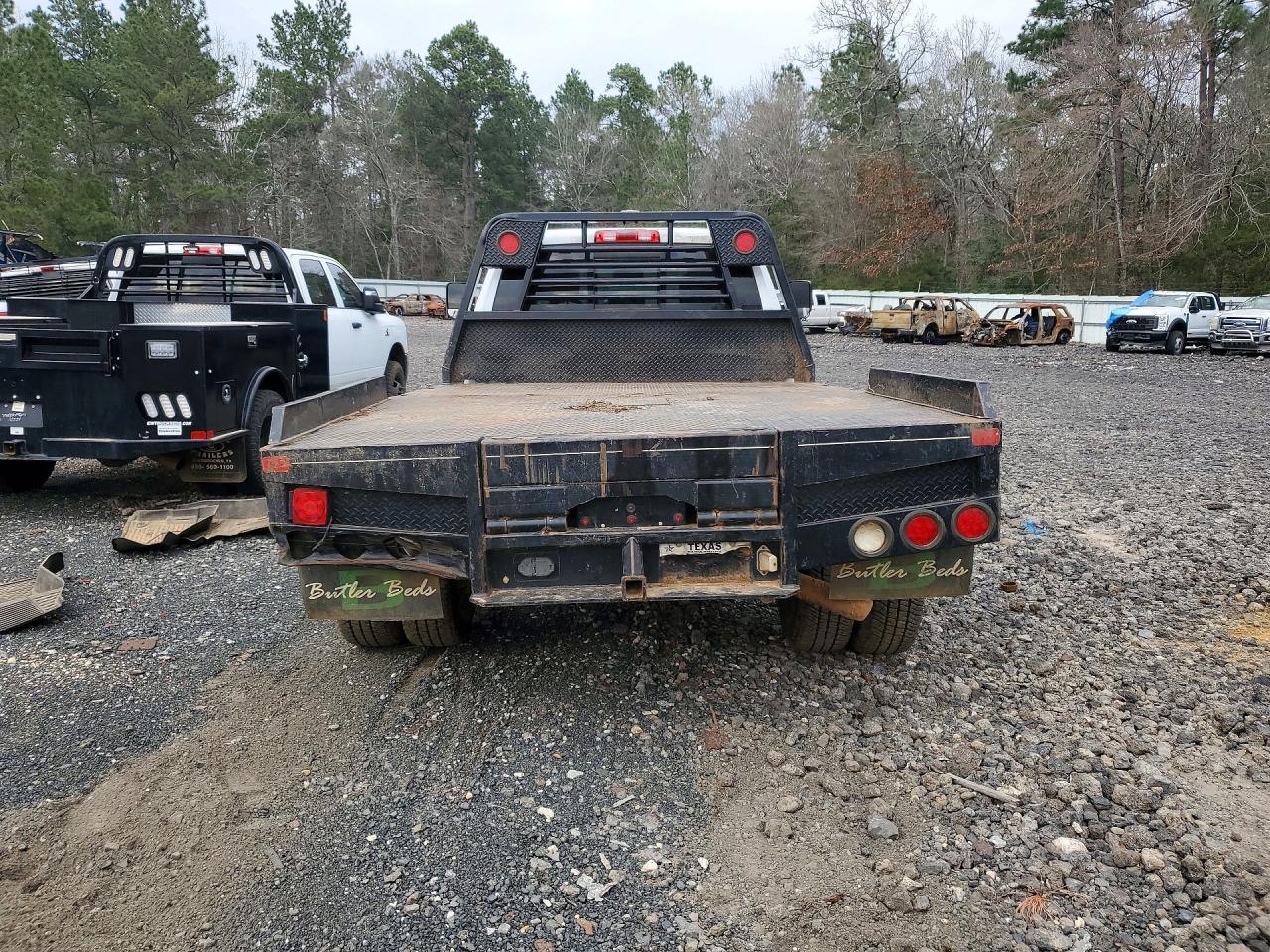 2022 RAM 3500 photo 11