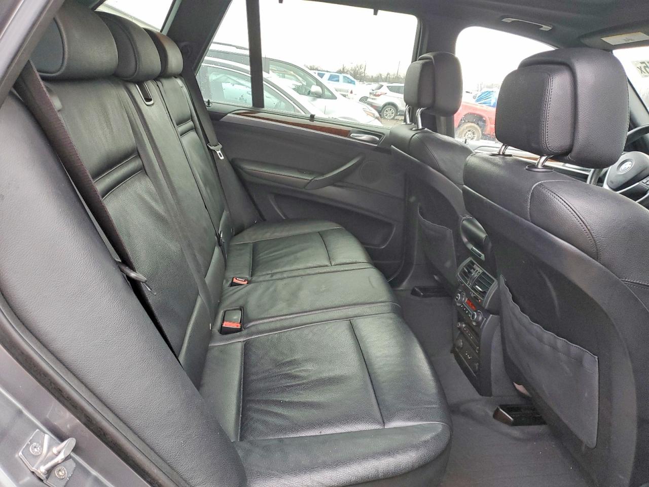 2011 BMW X5 XDRIVE50I photo 21