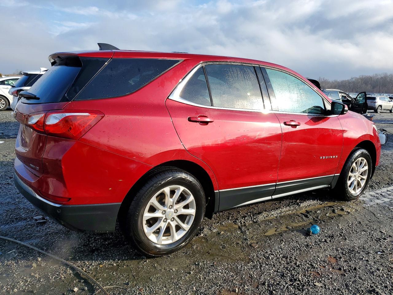 2019 CHEVROLET EQUINOX LT photo 3