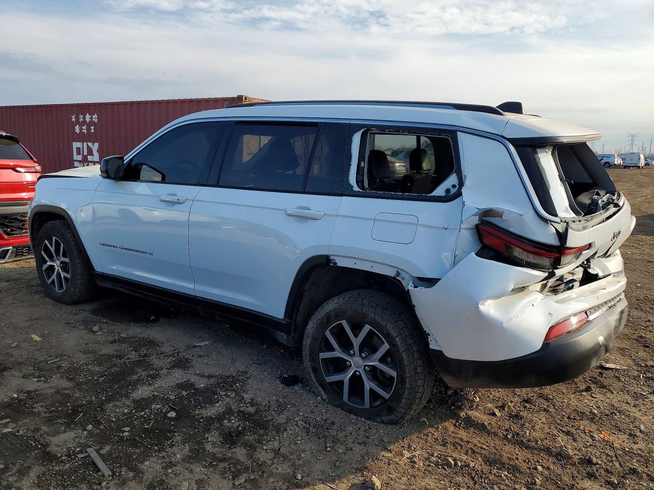 2024 JEEP GRAND CHEROKEE L LIMITED photo 3