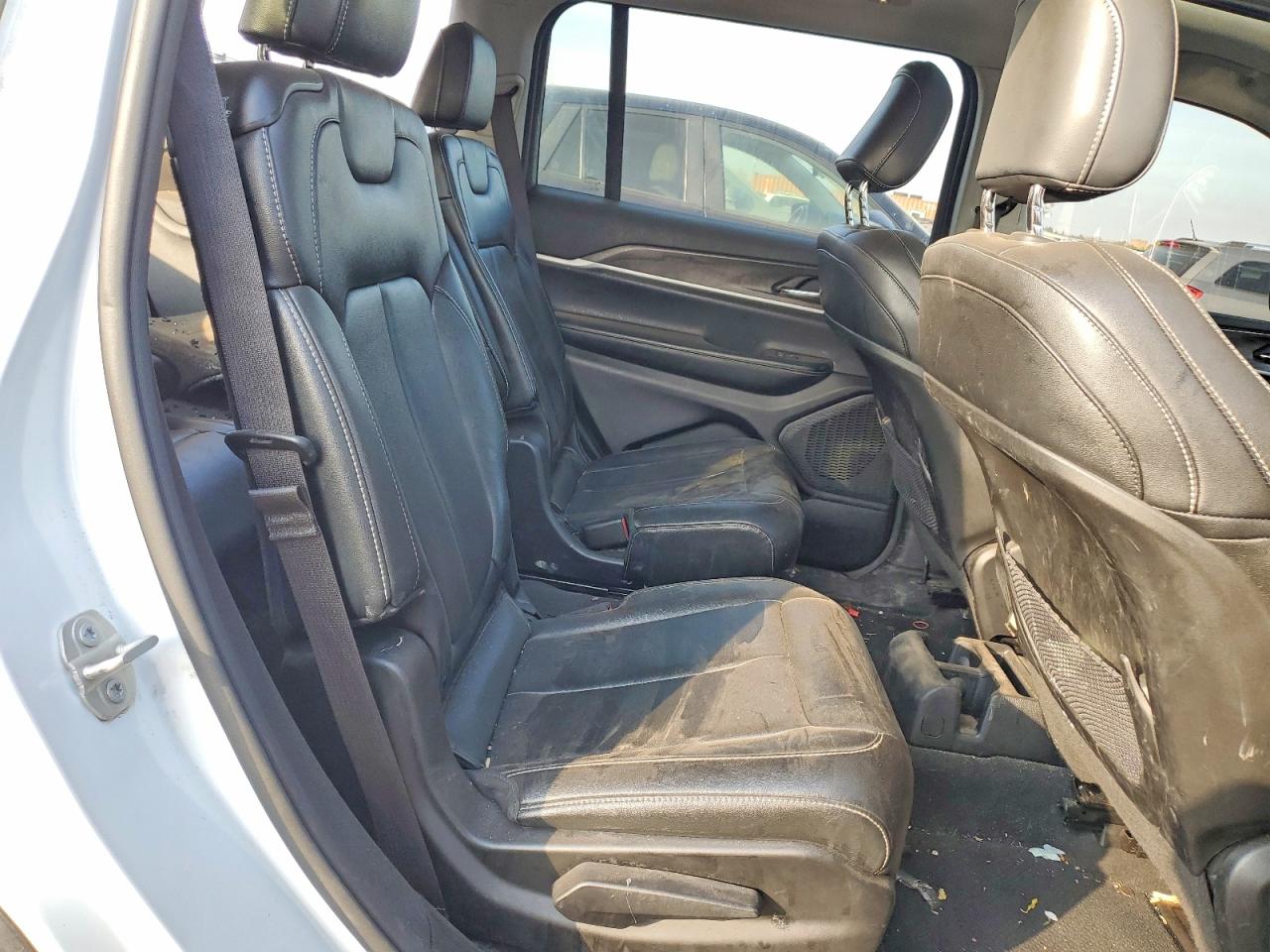 2024 JEEP GRAND CHEROKEE L LIMITED photo 21
