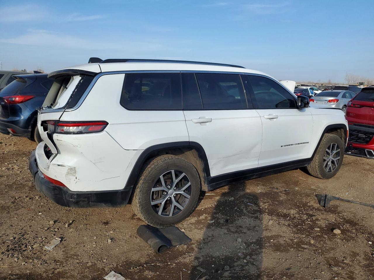 2024 JEEP GRAND CHEROKEE L LIMITED photo 5