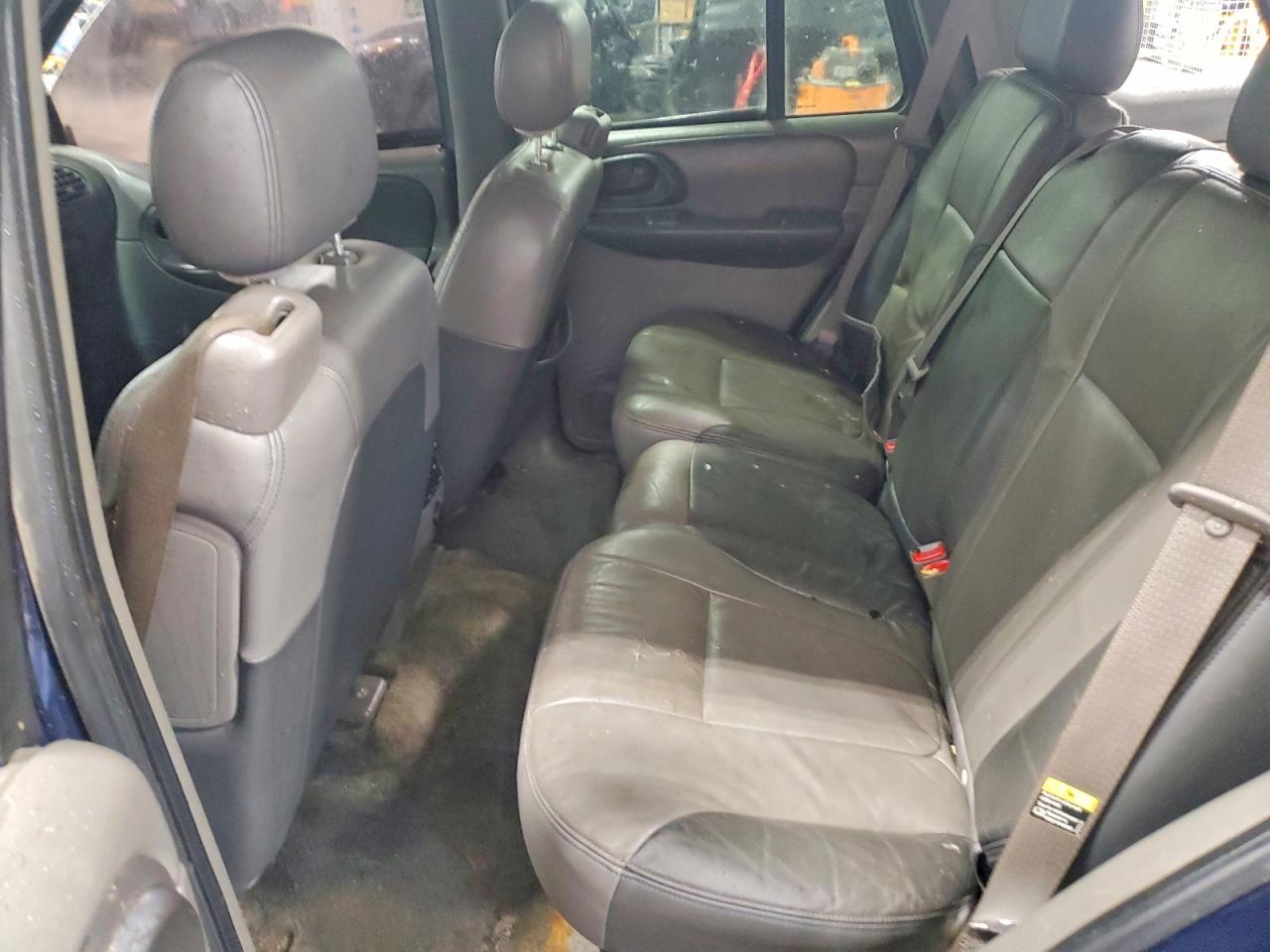 2004 CHEVROLET TRAILBLAZER LS photo 11