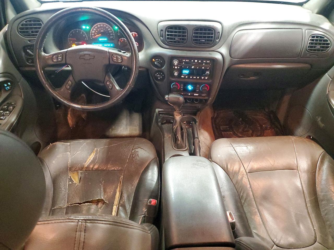 2004 CHEVROLET TRAILBLAZER LS photo 8