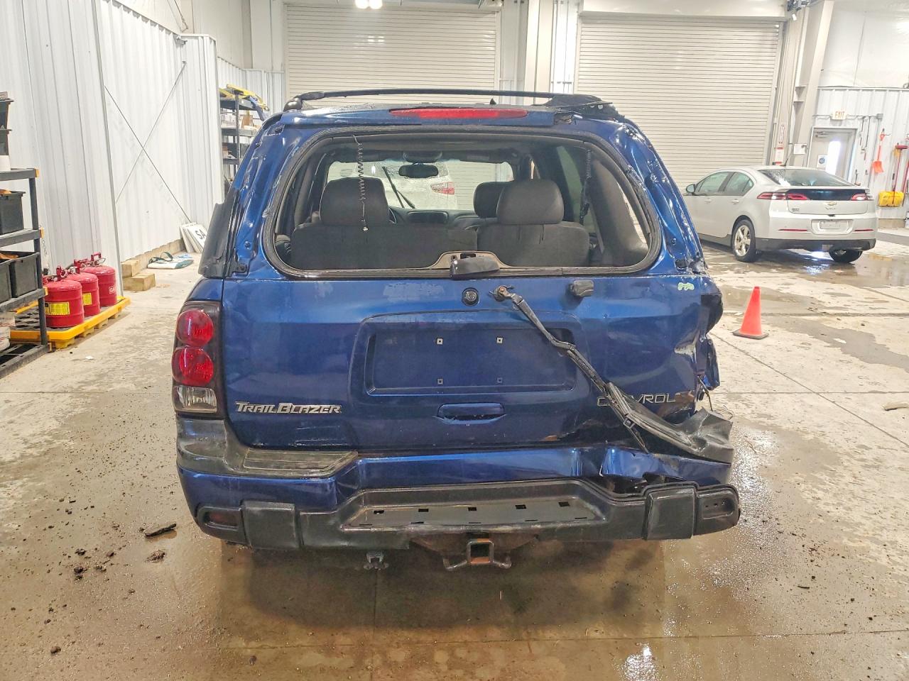 2004 CHEVROLET TRAILBLAZER LS photo 6