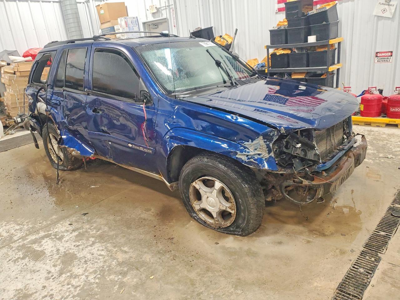 2004 CHEVROLET TRAILBLAZER LS photo 4