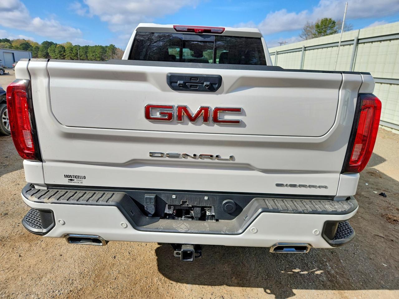 2025 GMC SIERRA K1500 DENALI photo 16