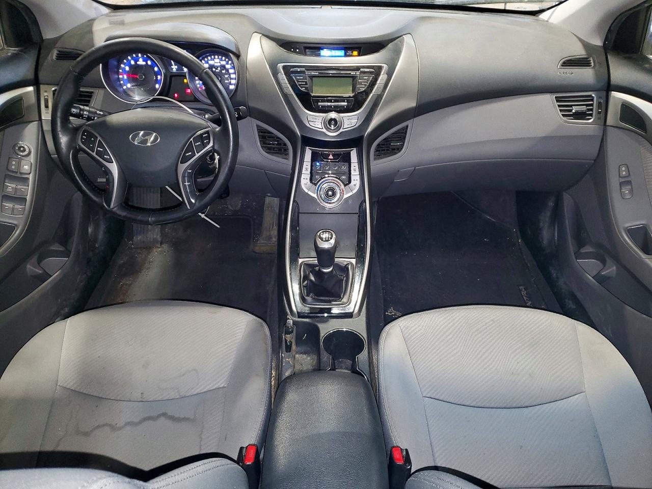 2013 HYUNDAI ELANTRA GLS photo 8