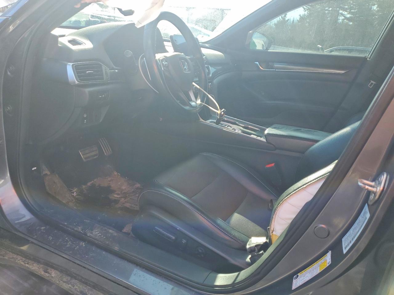 2018 HONDA ACCORD SPORT photo 13