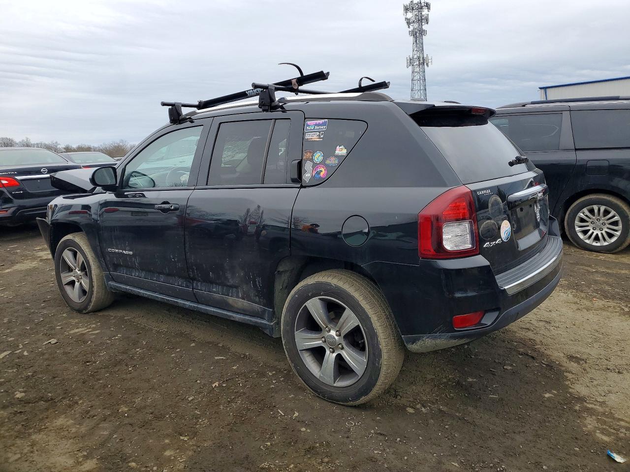 2016 JEEP COMPASS LATITUDE photo 3