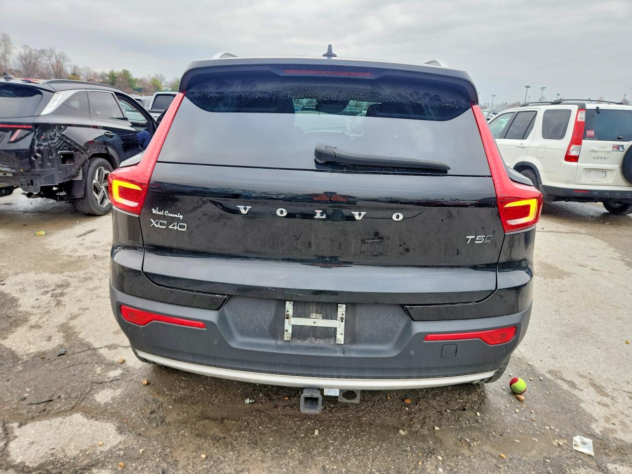 2020 VOLVO XC40 T5 MOMENTUM photo 11
