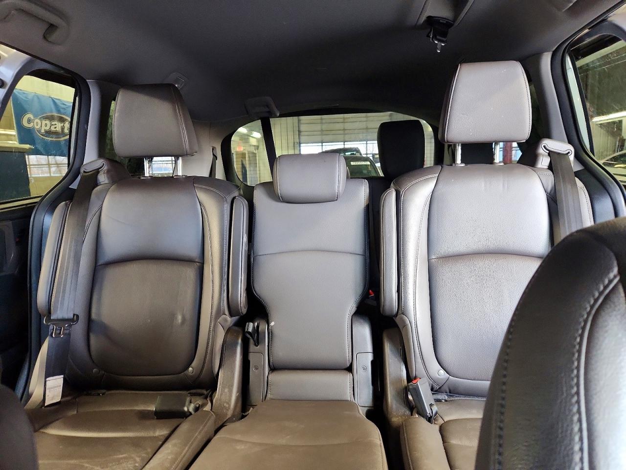 2019 HONDA ODYSSEY EXL photo 19