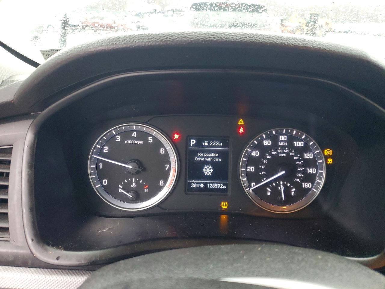 2018 HYUNDAI SONATA SE photo 25