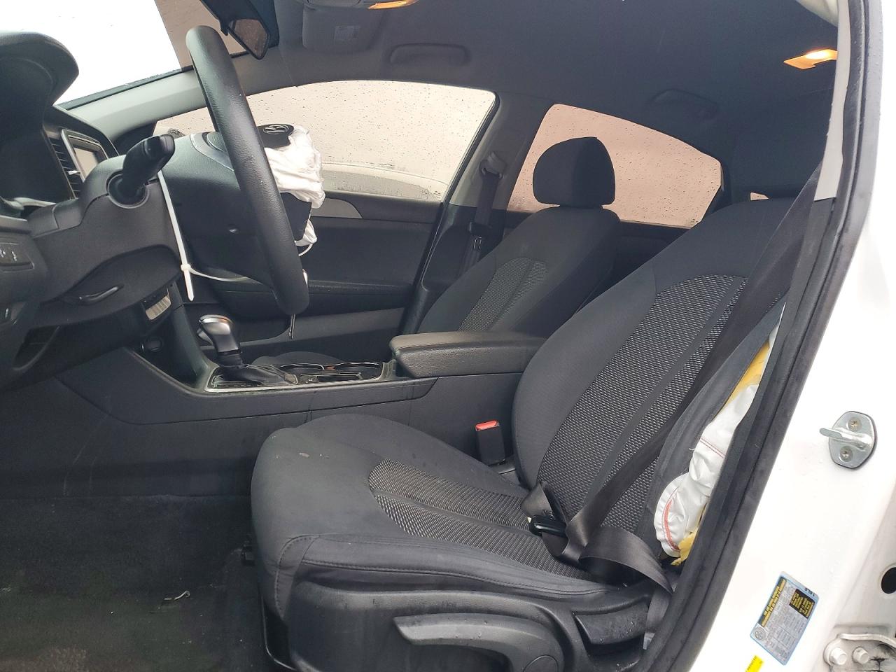 2018 HYUNDAI SONATA SE photo 19