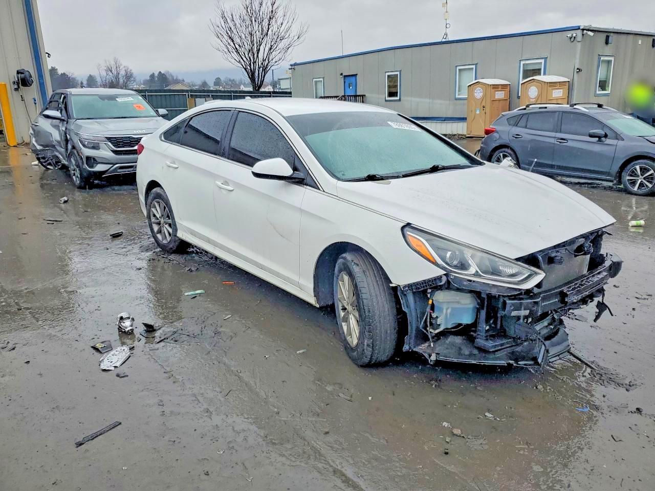 2018 HYUNDAI SONATA SE photo 10