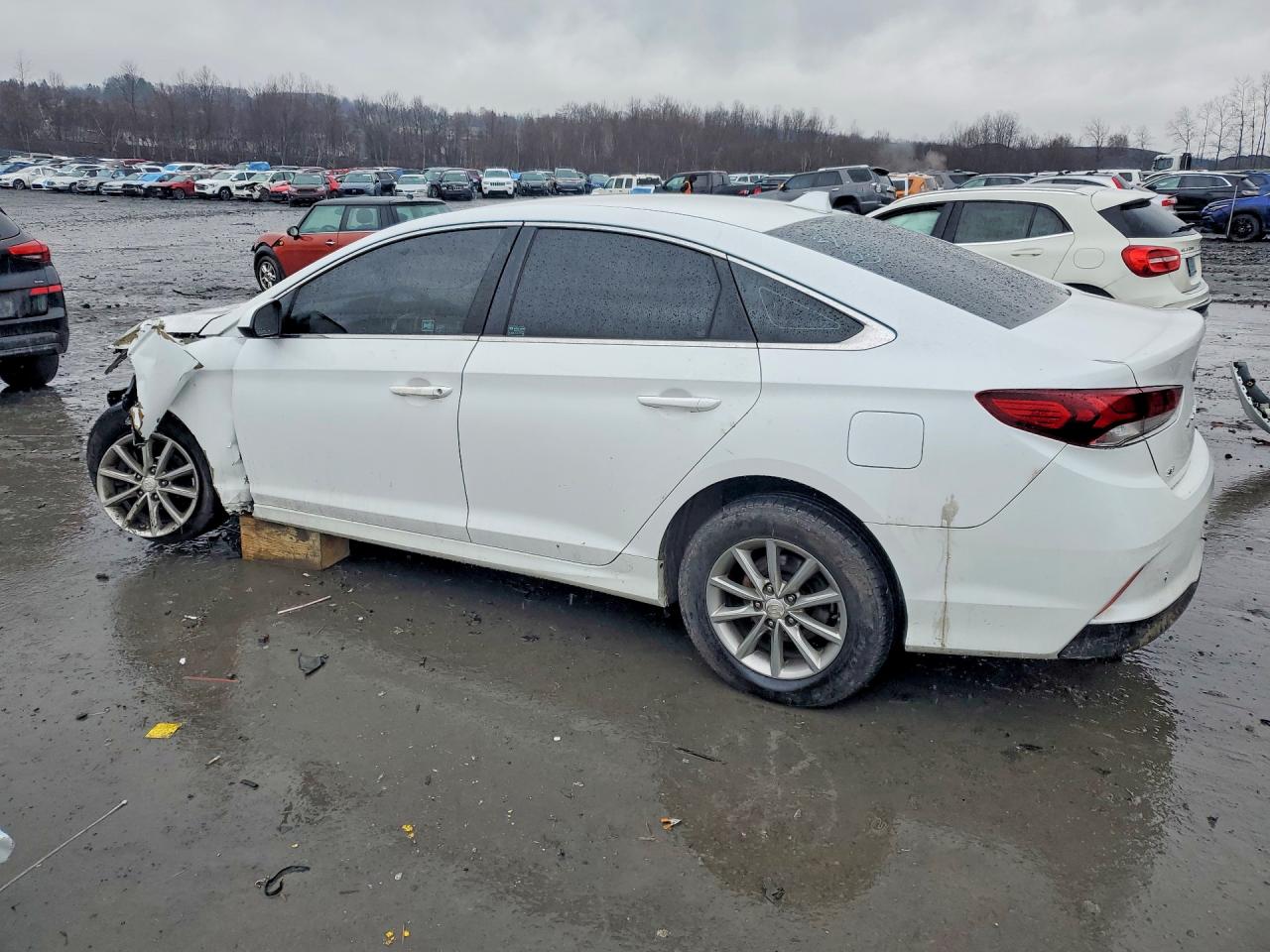 2018 HYUNDAI SONATA SE photo 4