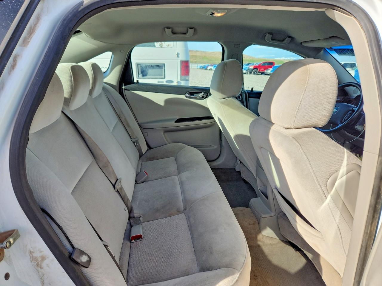 2010 CHEVROLET IMPALA LT photo 10