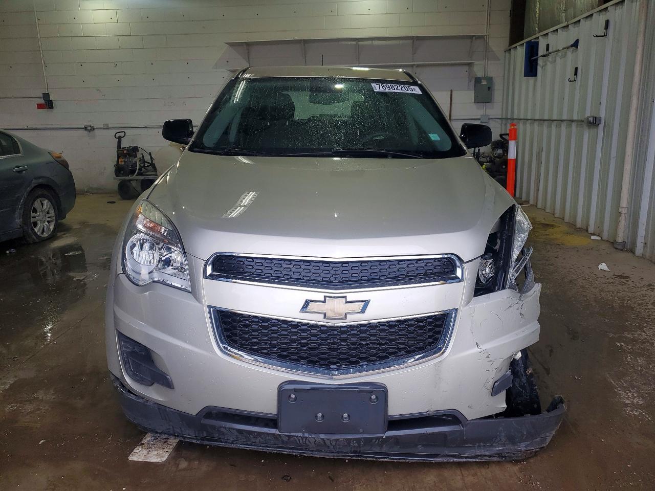 2014 CHEVROLET EQUINOX LS photo 9