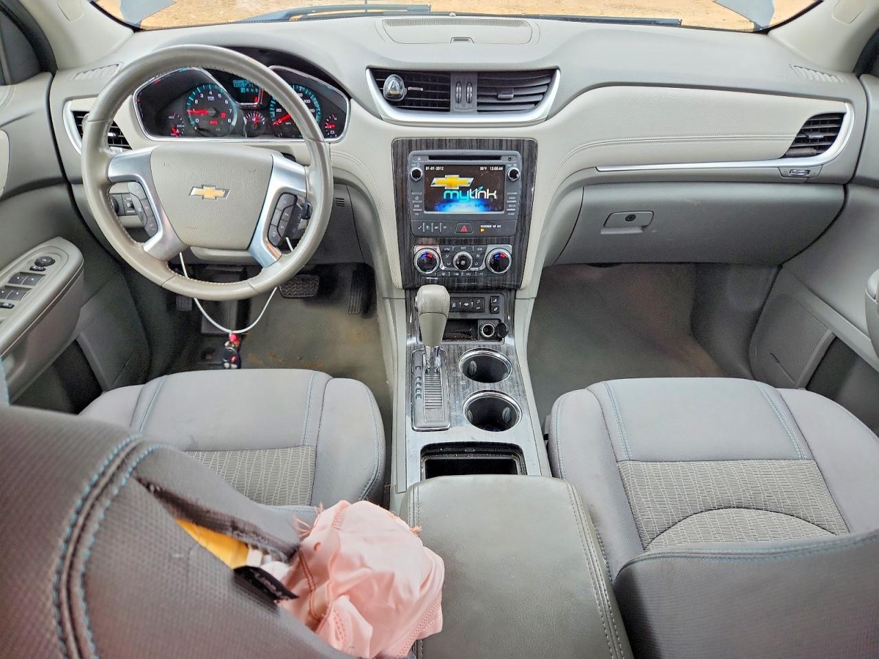 2014 CHEVROLET TRAVERSE LT photo 15