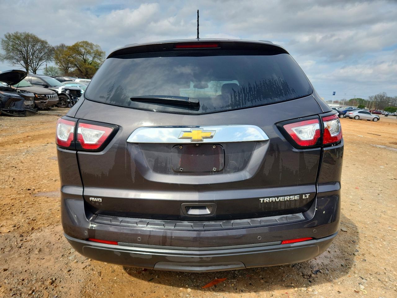 2014 CHEVROLET TRAVERSE LT photo 11