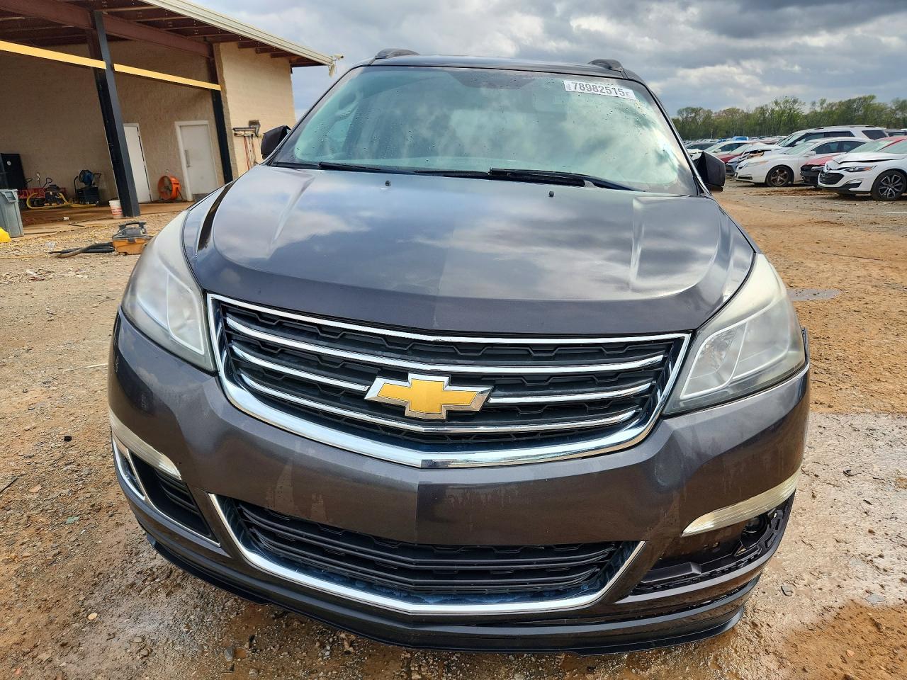 2014 CHEVROLET TRAVERSE LT photo 9
