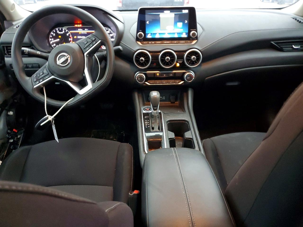 2025 NISSAN SENTRA SV photo 8