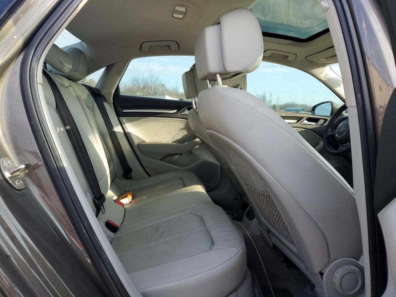 2015 AUDI A3 PREMIUM photo 10