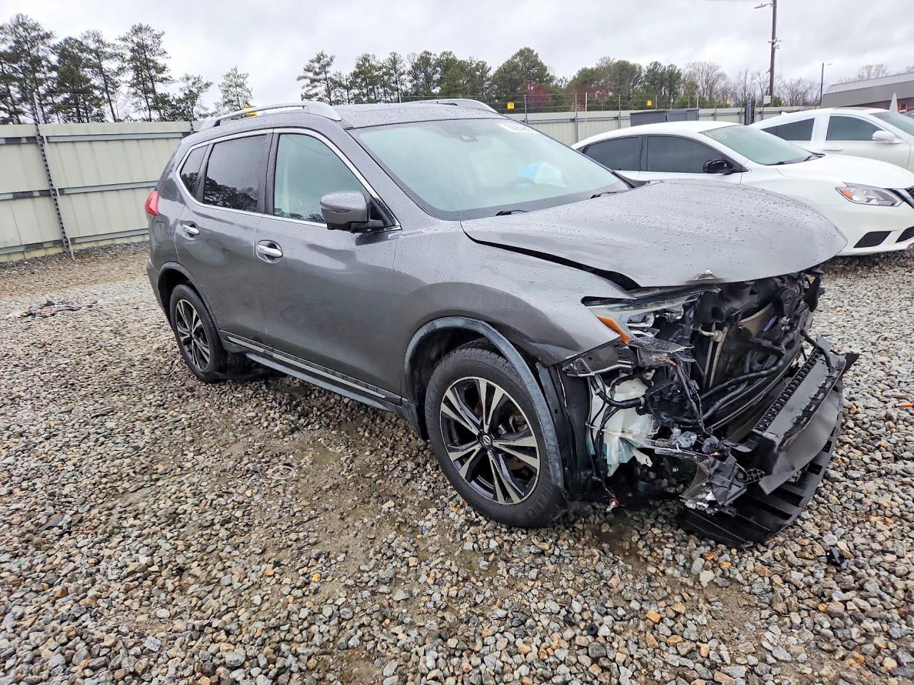 2018 NISSAN ROGUE SL photo 4