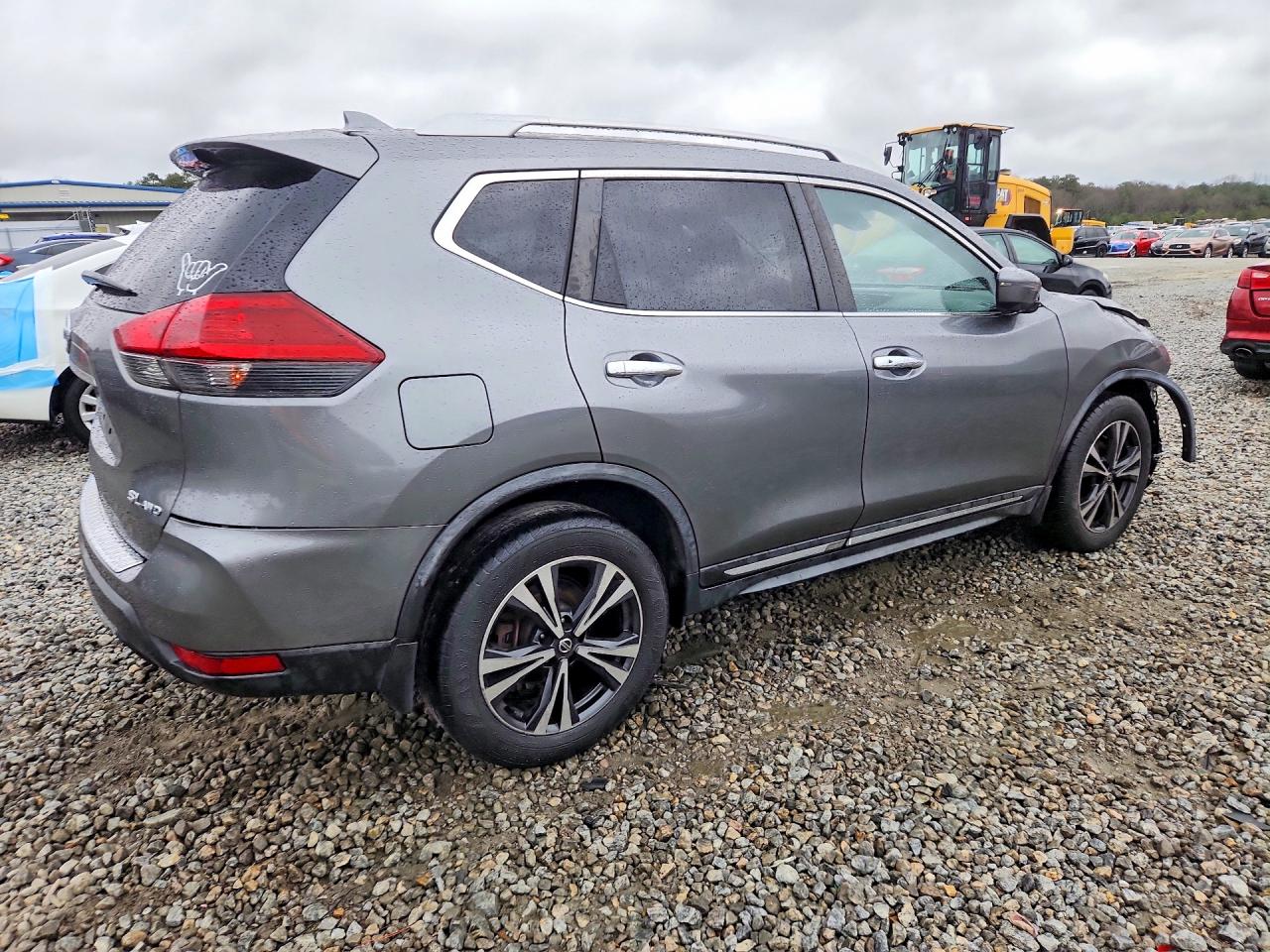 2018 NISSAN ROGUE SL photo 3