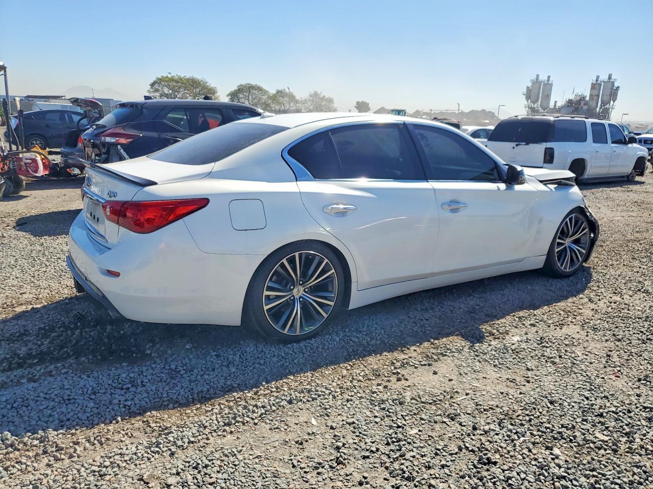 2015 INFINITI Q50 PREMIUM photo 3