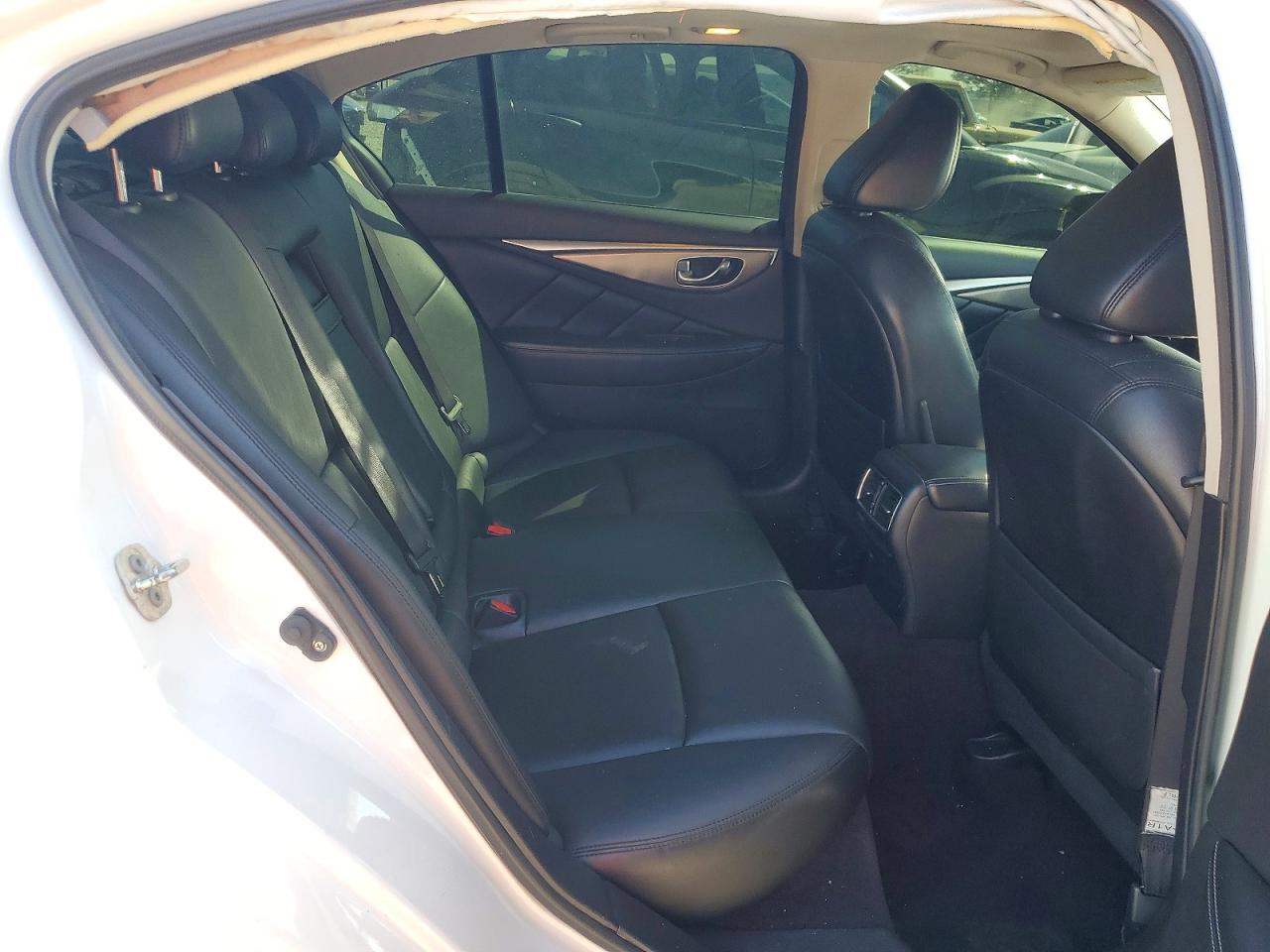 2015 INFINITI Q50 PREMIUM photo 10