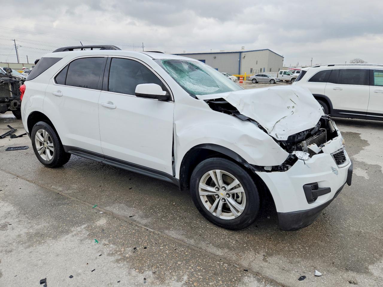 2014 CHEVROLET EQUINOX LT photo 4