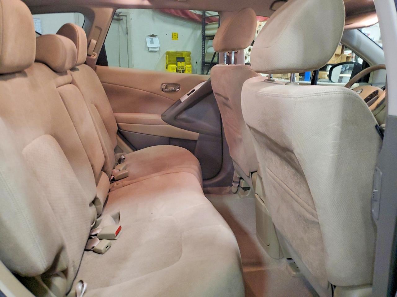 2014 NISSAN MURANO S photo 21